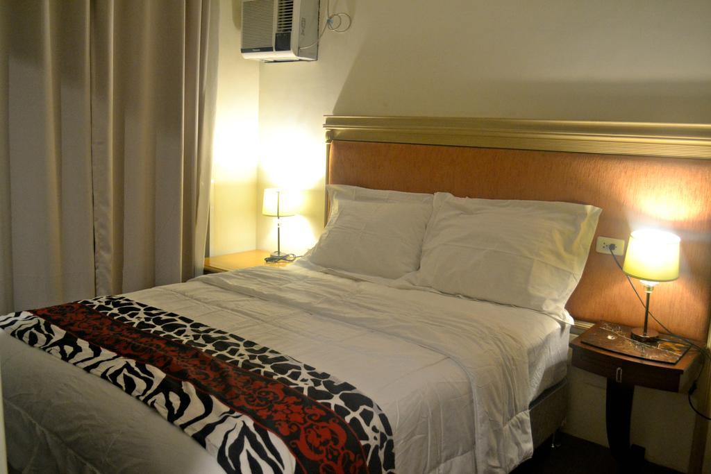 Avalu Residences Makati City Exteriér fotografie