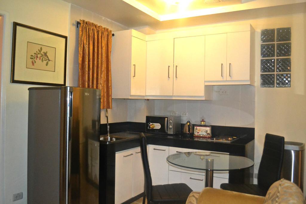 Avalu Residences Makati City Exteriér fotografie