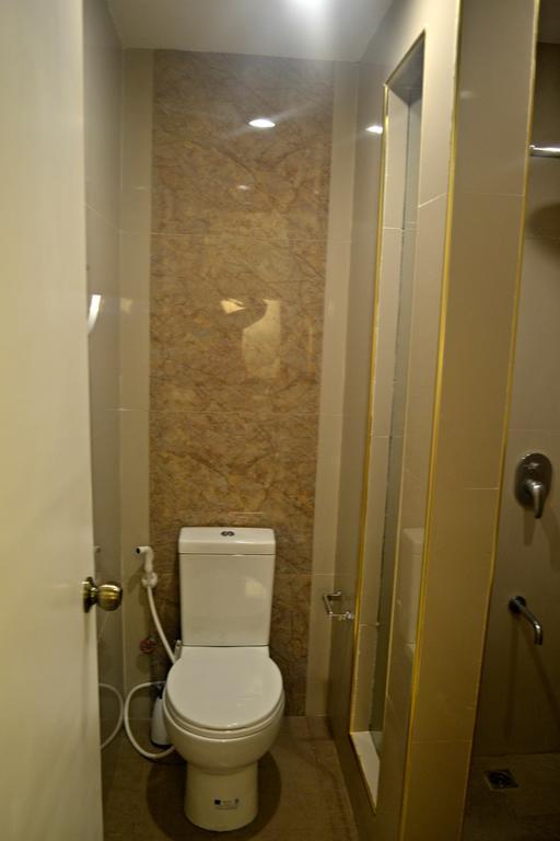 Avalu Residences Makati City Exteriér fotografie
