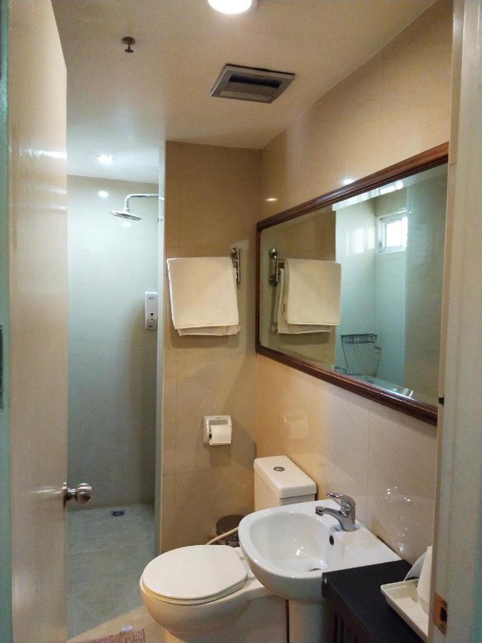 Avalu Residences Makati City Exteriér fotografie